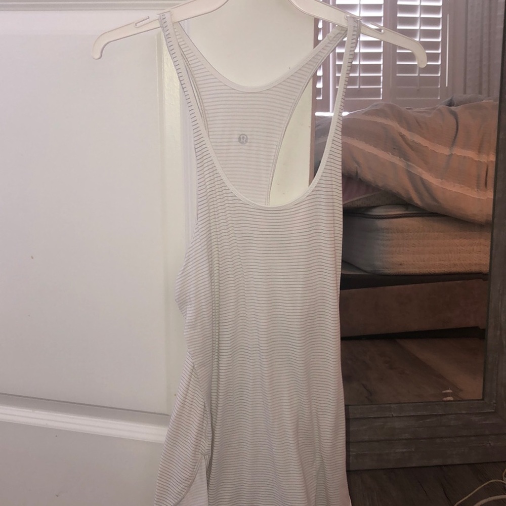 lululemon tank